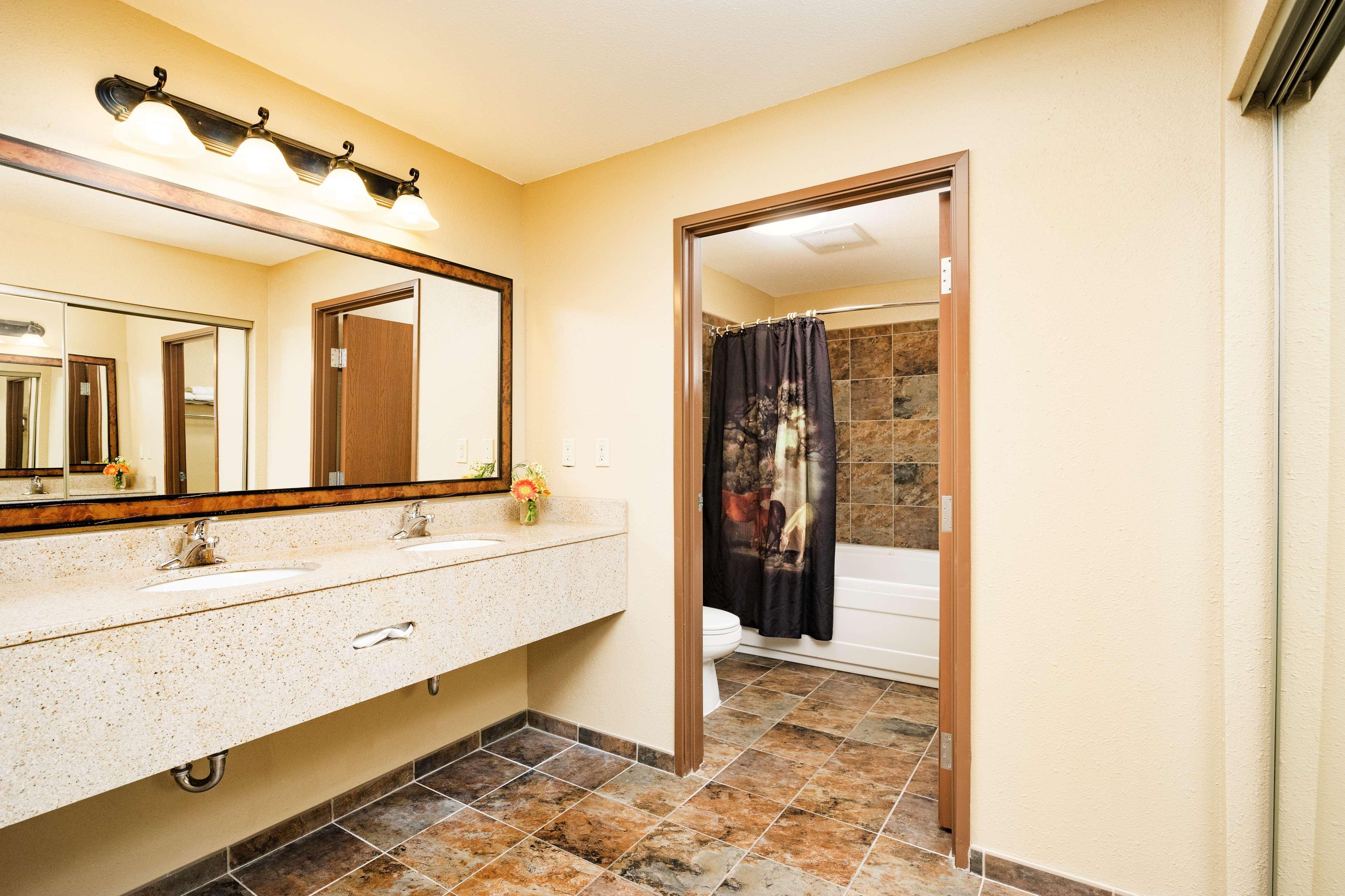 Best Western Plus Kelly Inn & Suites Billings Esterno foto